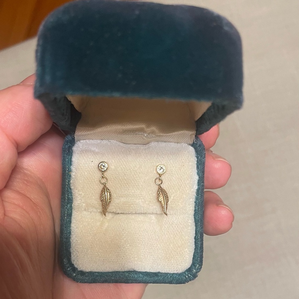 10K gold dangling feather cz diamond stone post earrings